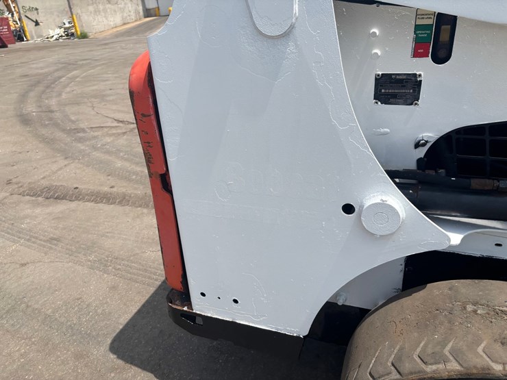 2013-bobcat-s630-image-12