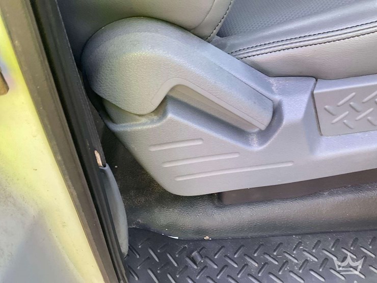 2014-ford-f150-image-23