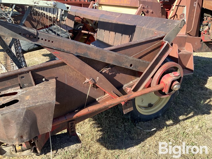 1968-new-holland-905-image-13
