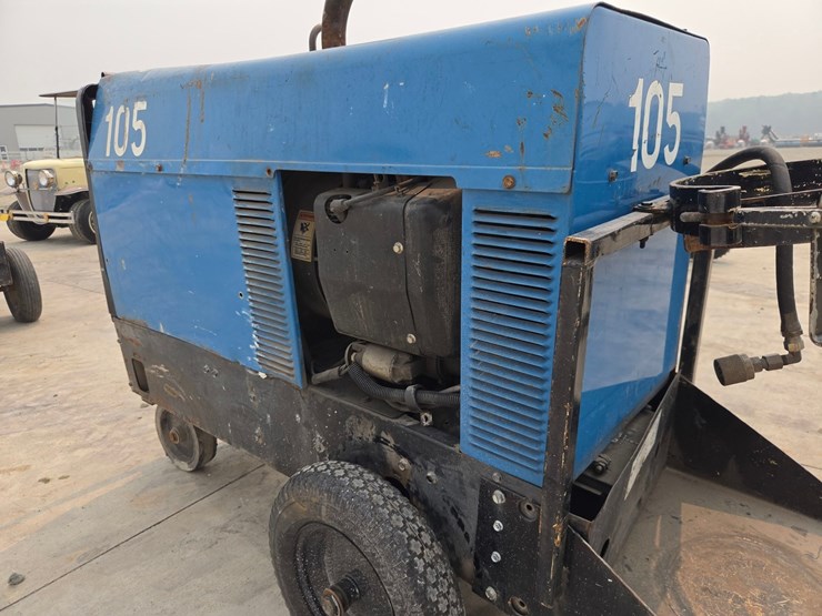 #5204-•-miller-legend-nt-welder/generator-image-15