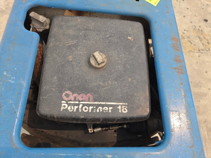 #5204-•-miller-legend-nt-welder/generator-image-11