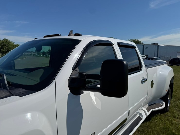 2007-chevrolet-3500-image-10