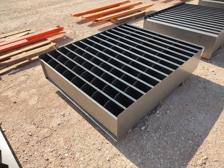 (76-bin)-metal-bolt-bin-image-4