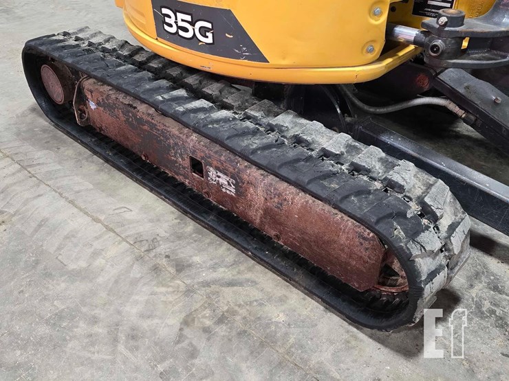 2021-deere-35g-image-36