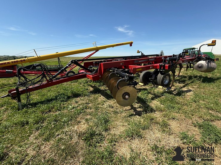 2010-case-ih-conser-till-690-image-1