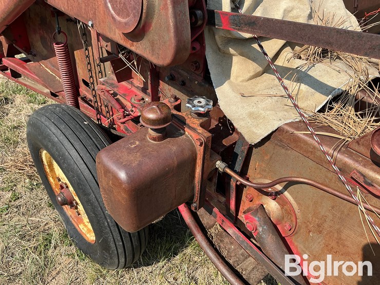 new-holland-68-image-19