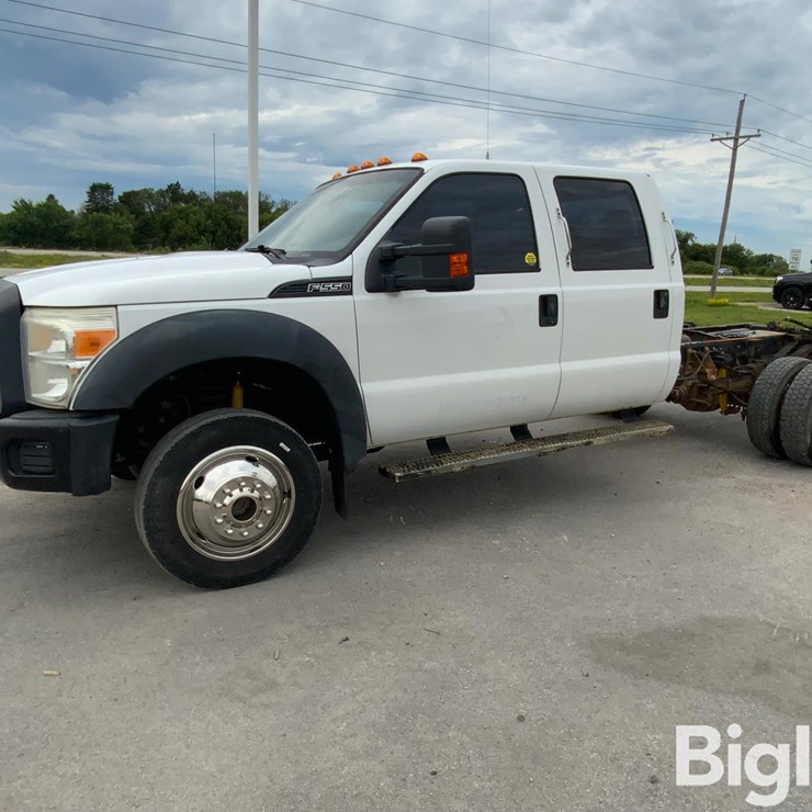 2013 FORD F550 XL