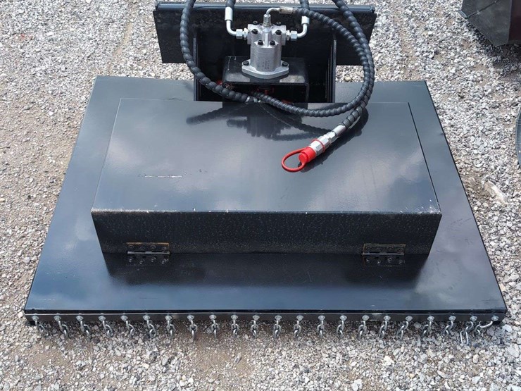 iranch-mini-skid-steer-brush-mower-image-1