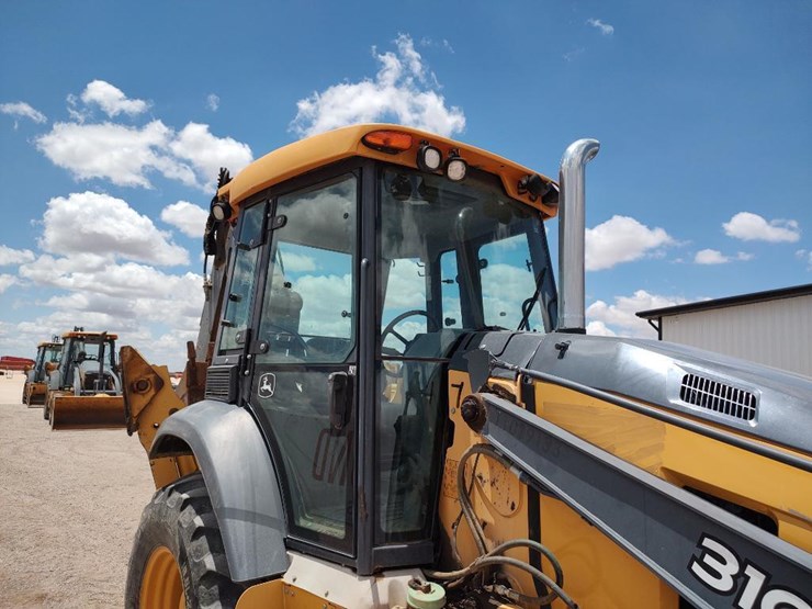 2016-deere-310sl-hl-image-24