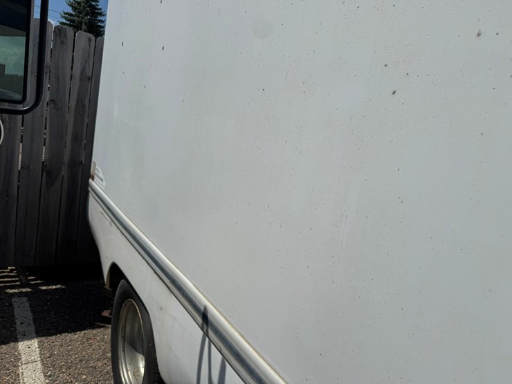 #1895-•-2007-chevy-etv-van-image-19