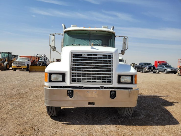 2007-mack-chn613-image-8