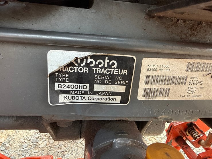 kubota-b2400-image-48