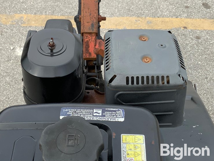 2005-ditch-witch-1230h-image-14