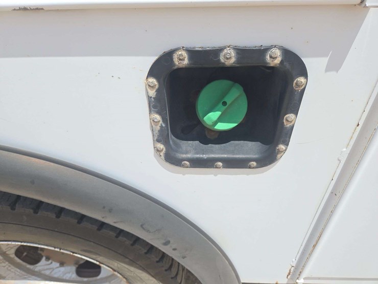 2011-ram-4500-slt-image-7