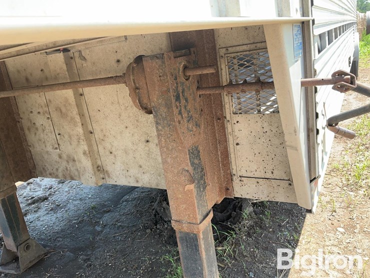 1996-eby-livestock-trailer-image-19