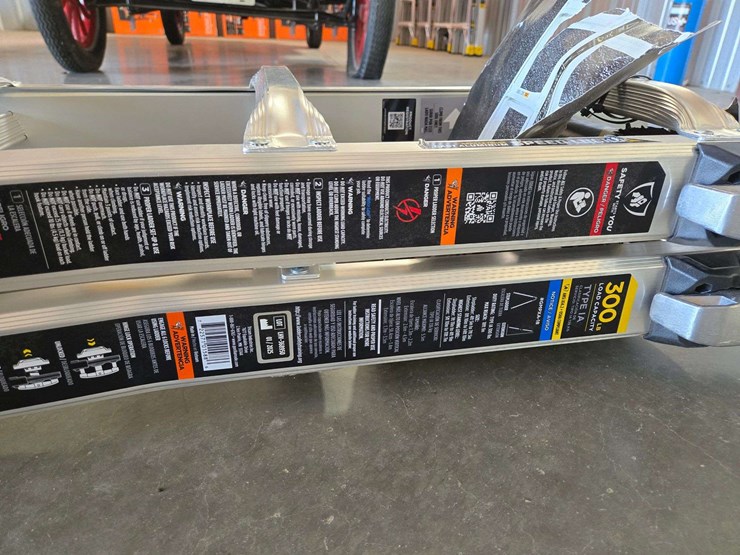 18'-gorilla-ladders-image-8