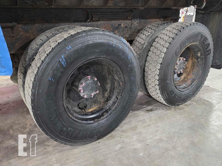 2007-mack-granite-cv713-image-25