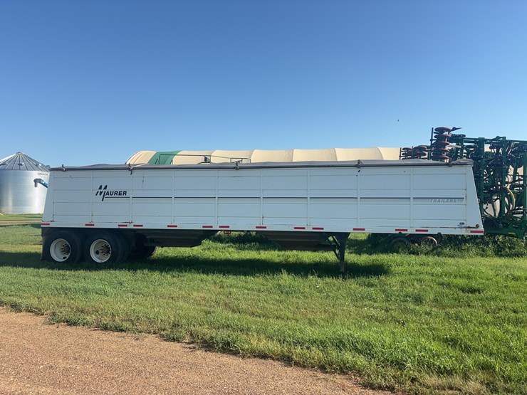 2009-mauer-grain-trailer-image-4