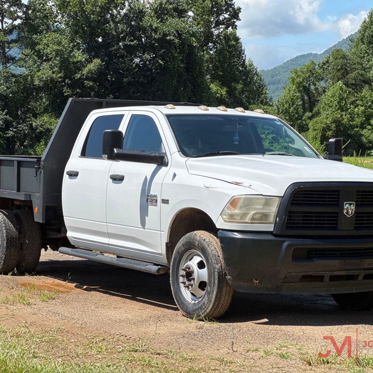 2012 DODGE 3500HD