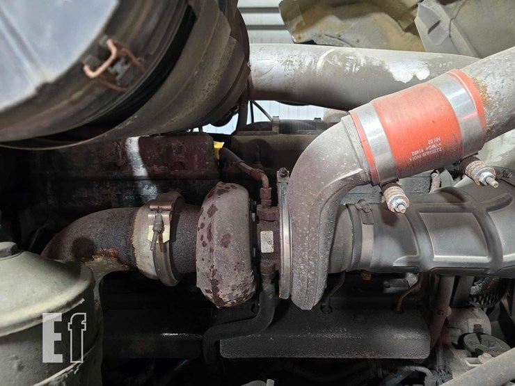 2007-mack-granite-cv713-image-22