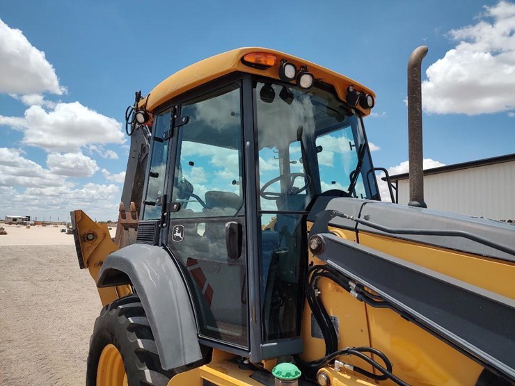 2011-deere-310sj-image-25