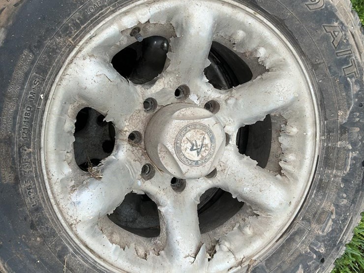 dodge-2500-image-12