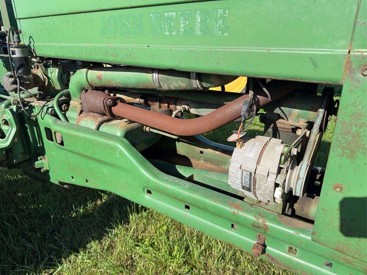 john-deere-model-b-image-12