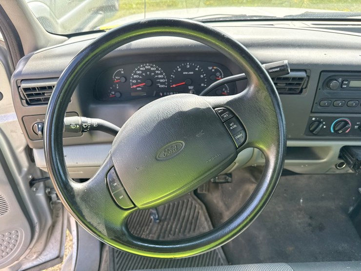 2002-ford-f250-image-34