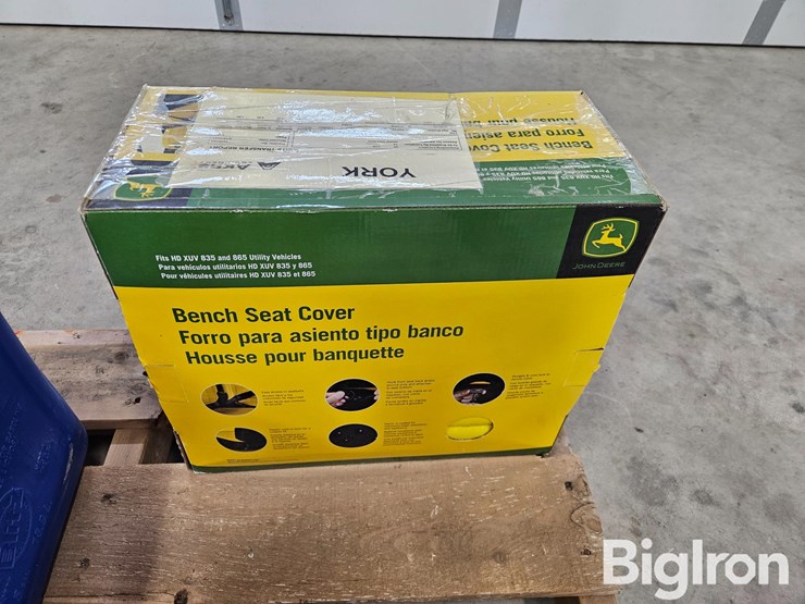 john-deere-gator-image-11