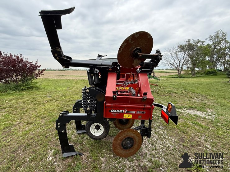 2019-case-ih-2500-image-4