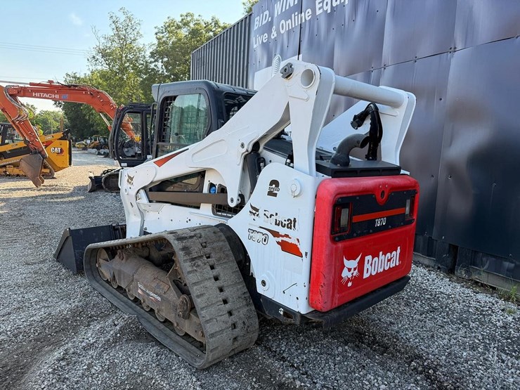 2023-bobcat-t870-image-2