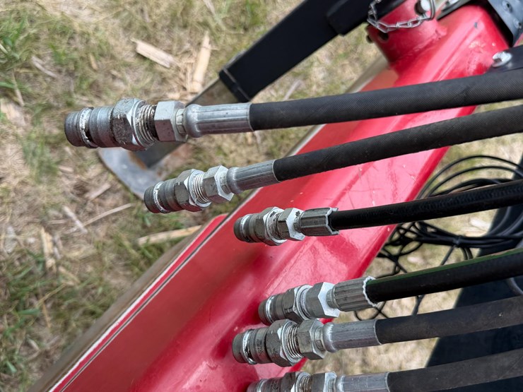 2012-j&m-1326-grain-storm-grain-cart-image-16