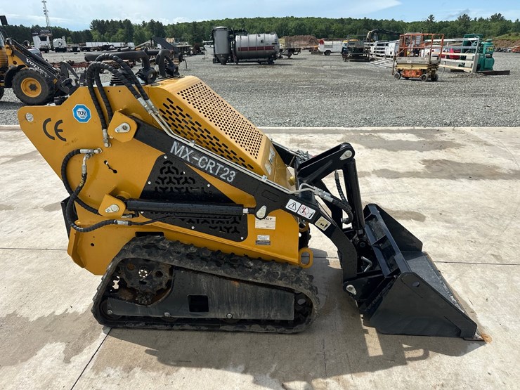 #5156-•-2026-agt-mx-crt23-mini-skid-steer-image-6