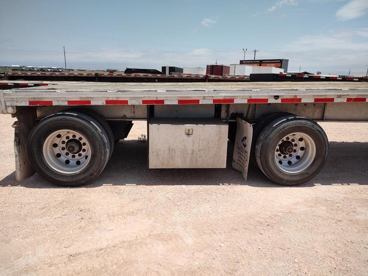2000-chaparral-48-ft-image-20