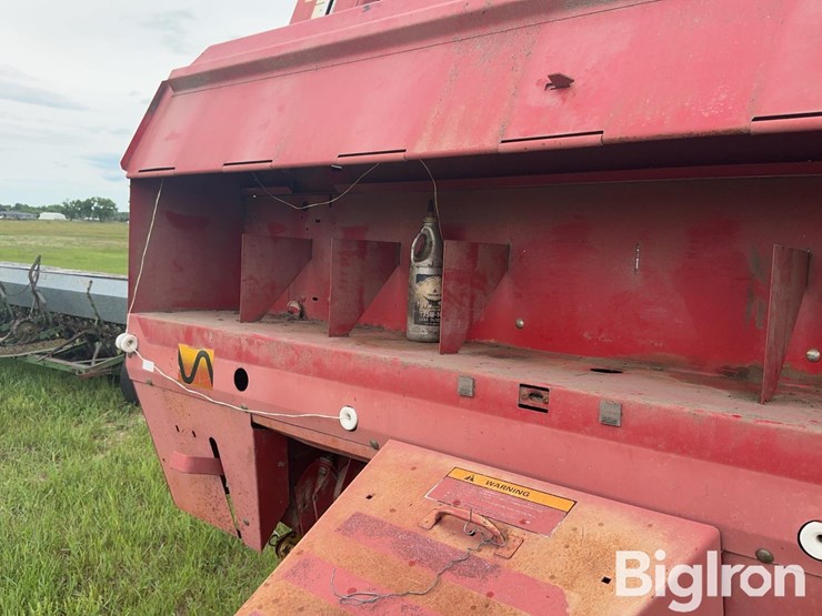 1998-new-holland-664-image-18