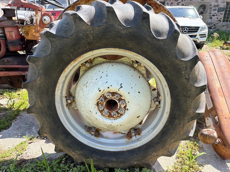 ford-801-image-23