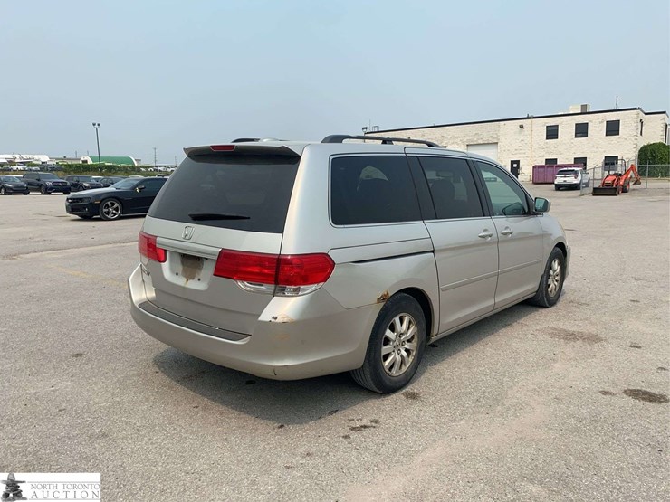 2008-honda-odyssey-image-5
