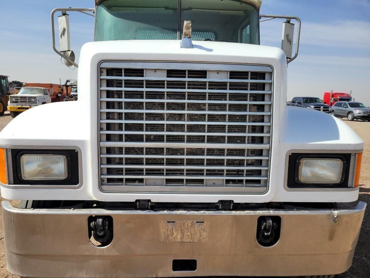 2007-mack-chn613-image-9