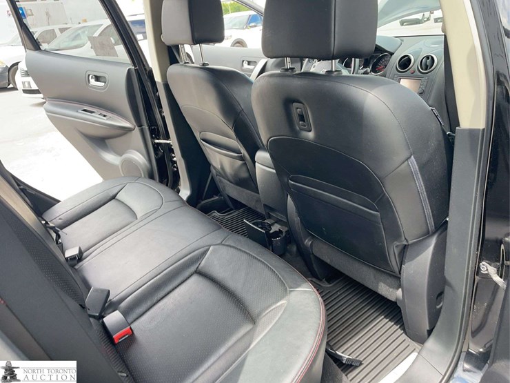 2013-nissan-rogue-image-20