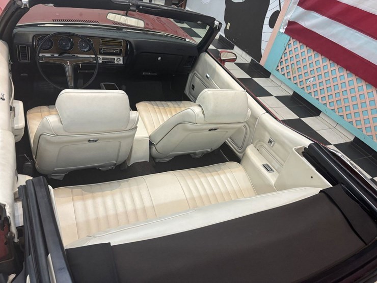 #1877-•-1972-pontiac-lemans-convertible-image-43