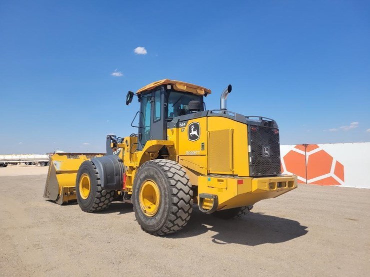 2022-john-deere-644-image-3