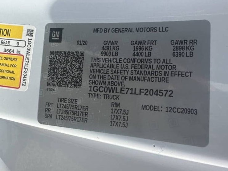 2020-chevrolet-silverado-2500hd-image-16