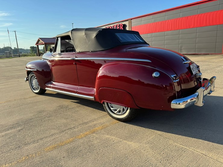 #1880-•-1947-plymouth-deluxe-convertible-image-3