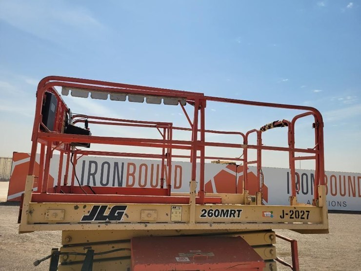 2000-jlg-260mrt-image-12