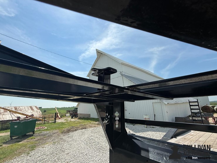 2022-norstar-ironbull-22'-t/a-gooseneck-equipment-trailer-image-14