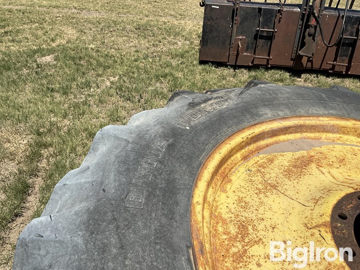 john-deere-18-image-15