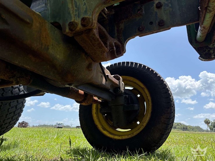 john-deere-4600-image-28