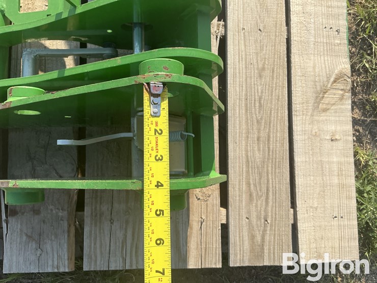 john-deere-46-image-15