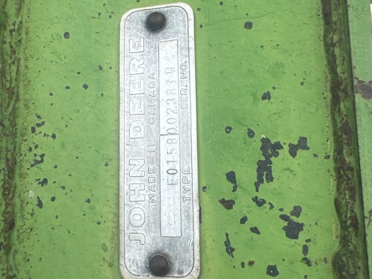 john-deere-158-image-2