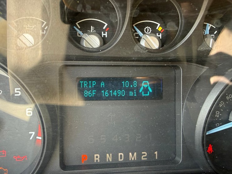 2011-ford-f350-image-49
